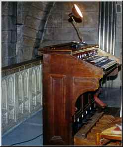 Console de l'orgue de Bellac