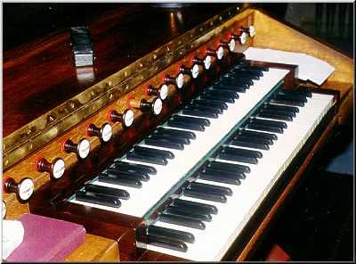 Détail de la console, orgue de Bellac