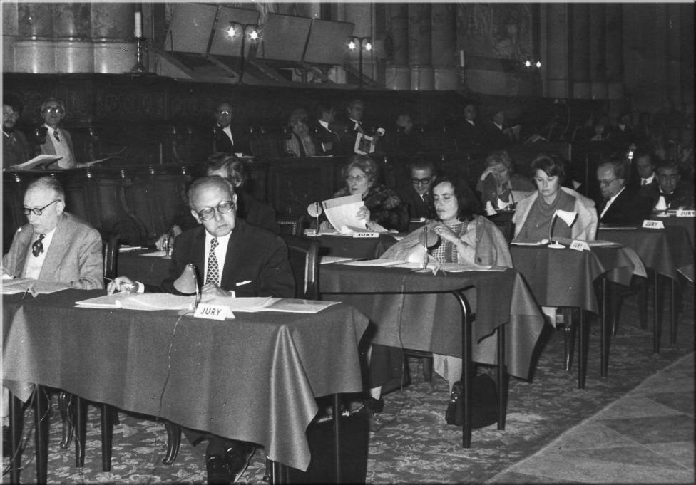 Jury du Concours de Chartres, 1974 ; assis,  gauche : douard Souberbielle 