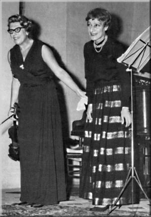 Marie-Thérèse Ibos et Ina Marika