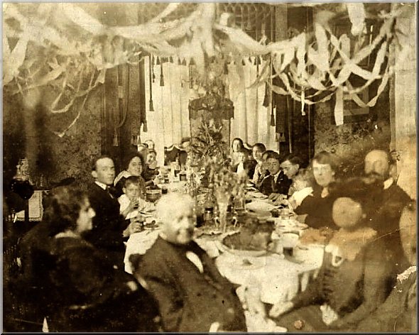 Repas de famille  La Nouvelle-Orlans, vers 1920, familles Prvost et Larose
