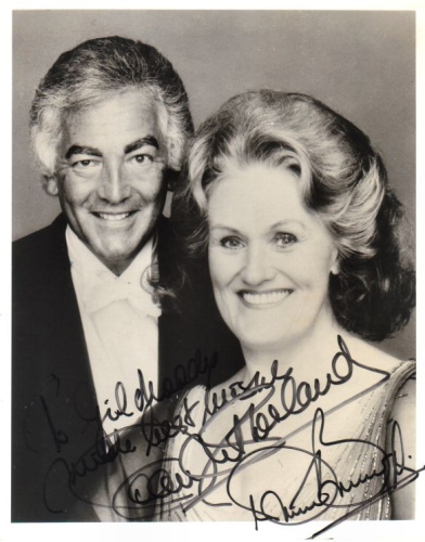 Joan Sutherland et son mari, le chef d'orchestre Richard Bonynge, vers 1980
