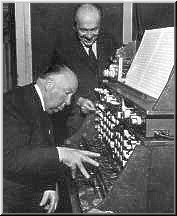 Oskar Sala et Alfred Hitchcock